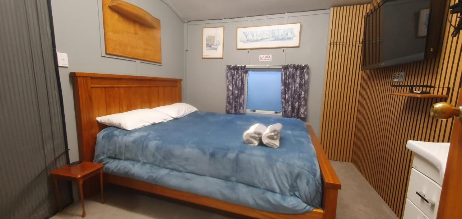 On The Water Boat House Appartement Whangarei Buitenkant foto